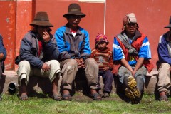 57f3b281b642d-JapuraPeruVillageFolk